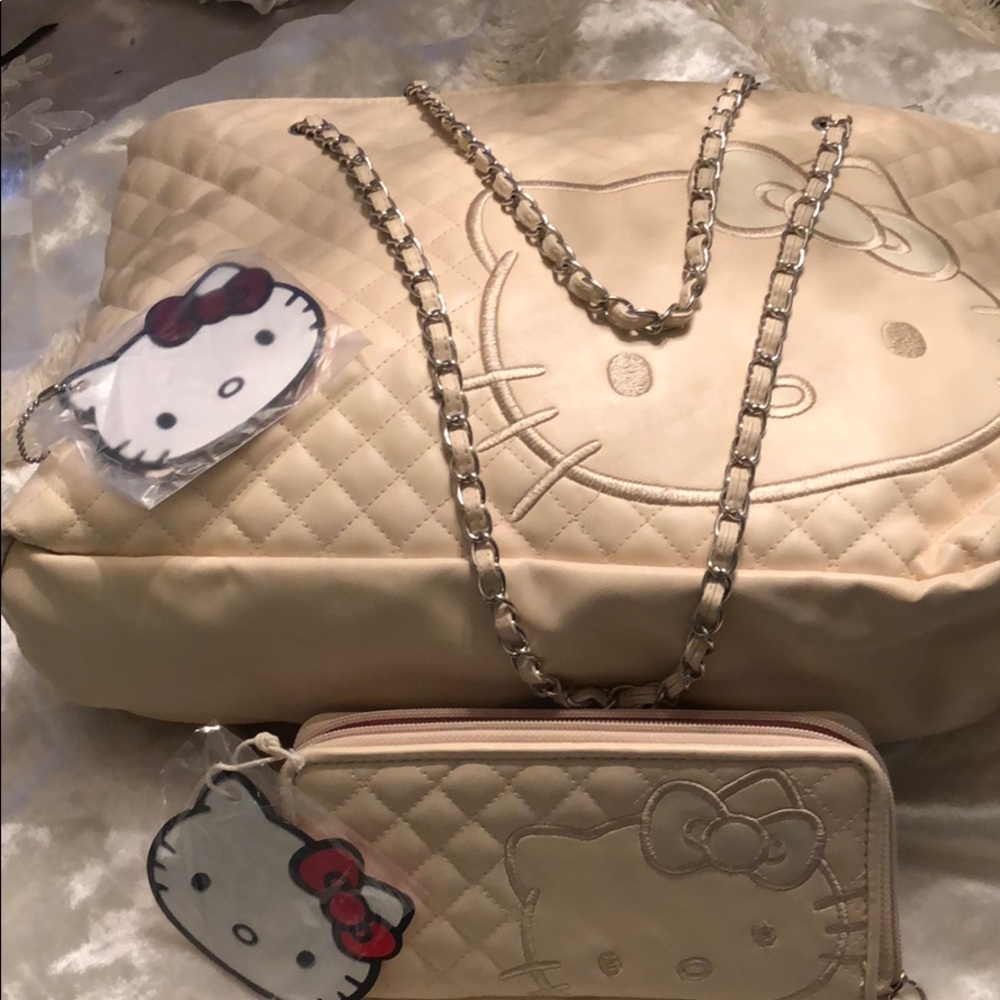 Hello Kitty quilted tote & wallet
